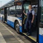 Bus Fahrer werden: Voraussetzungen, Ausbildung und Karriere